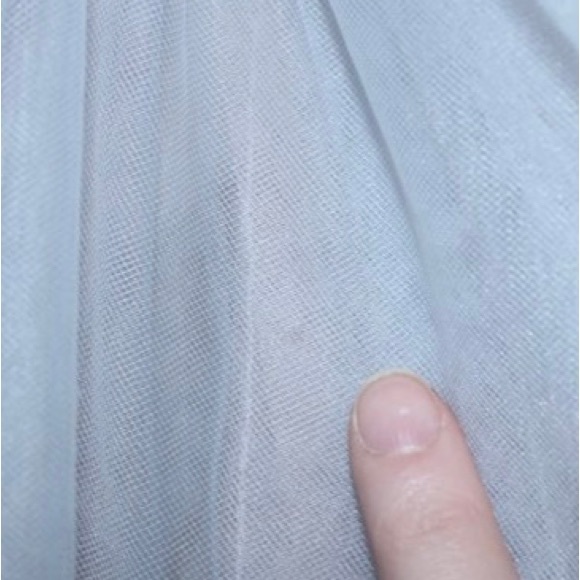 Hayley Paige Dori Wedding Dress - Picture 12 of 14